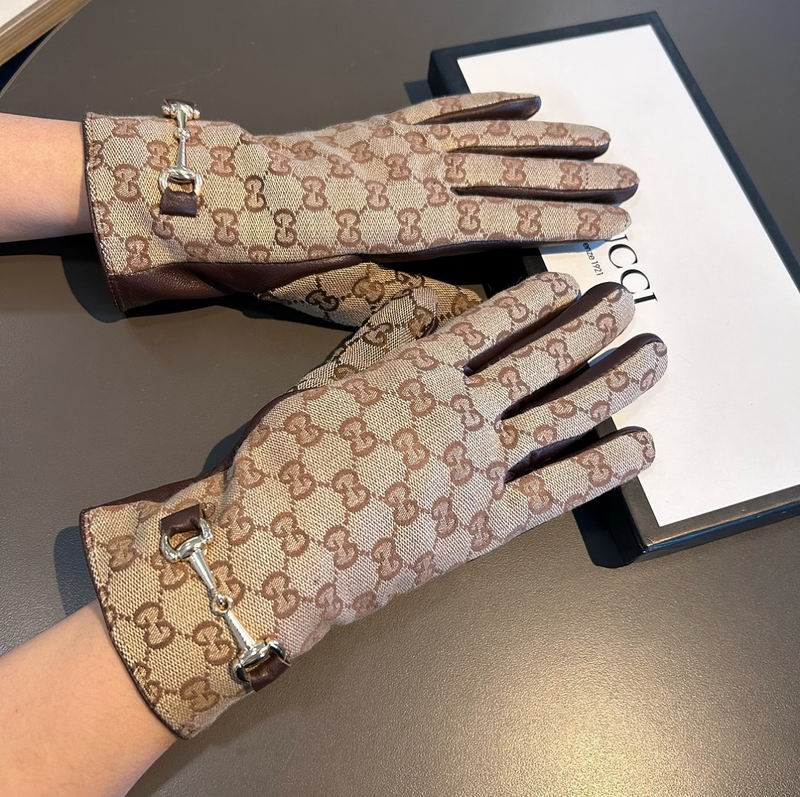 Gucci gloves hm54